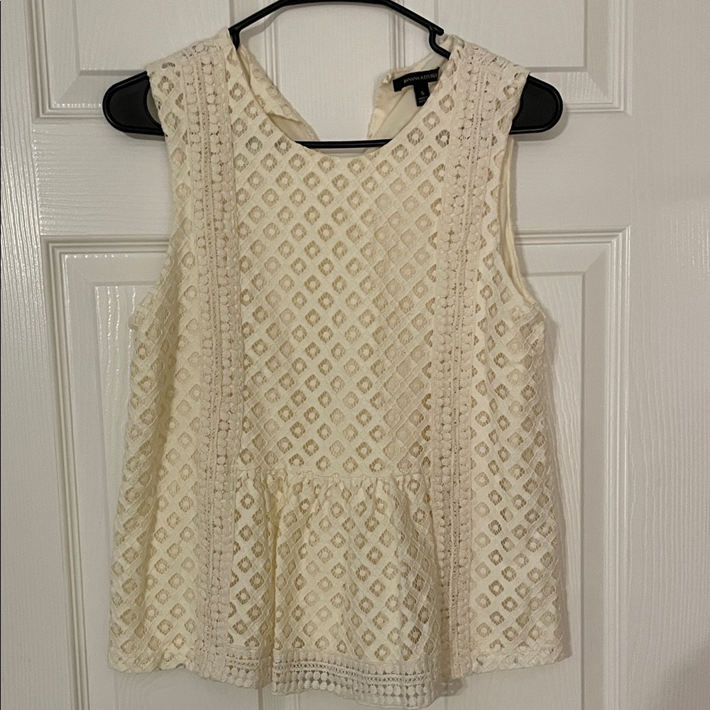 Banana Republic Cream Lace Sleeveless Blouse